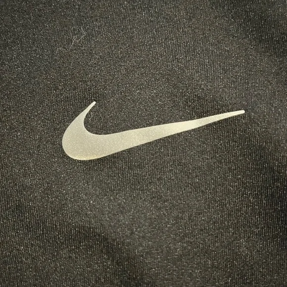 Nike Women’s Dri-Fit Long Sleeve Running Shirt, Size Medium - Picture 9 of 12
